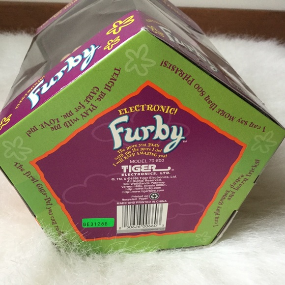 🎉VINTAGE🎉FURBY- ORIGINAL PINK AND GRAY💕🌸NWT - Picture 4 of 8